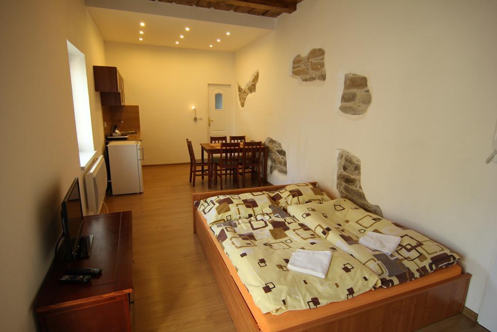 Apartment Остружна Номер фото